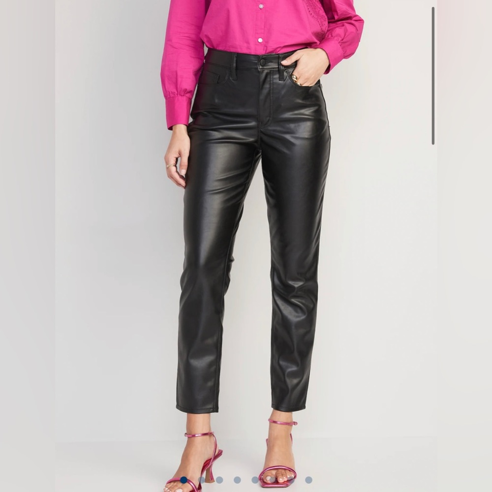 NWT Old Navy High-Waisted OG Straight Faux-Leather Ankle Pants ~ 4